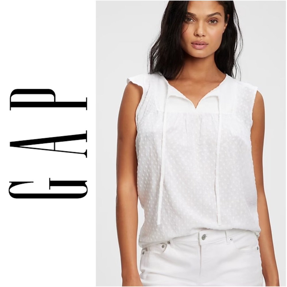 BNWT Gap Blouse